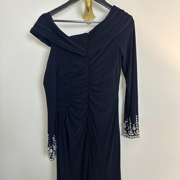 MAC DUGGAL One-Shoulder Long Sleeve Jersey Gown in Midnight Size US 8 - Picture 9 of 14